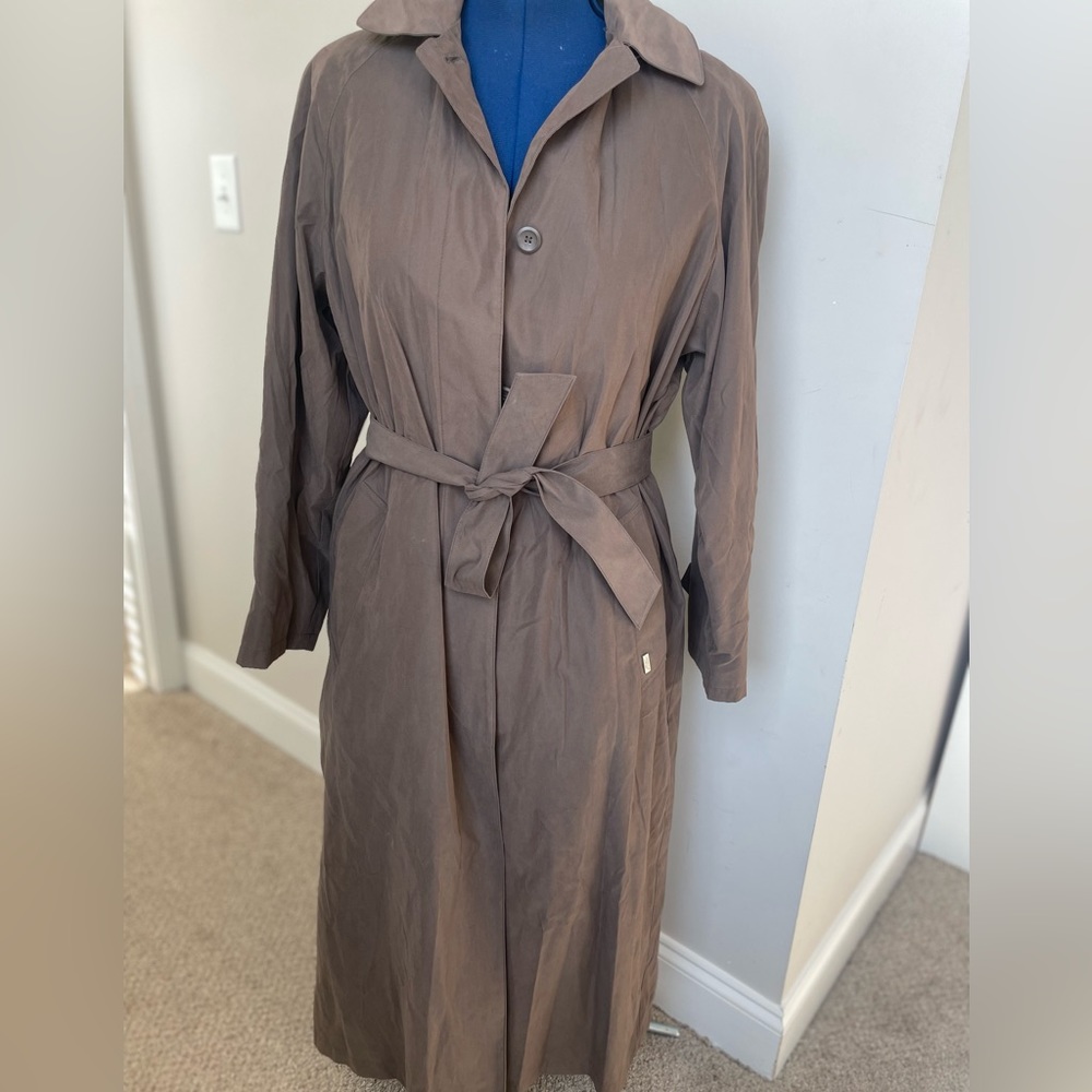 LONDON FOG limited edition single breasted belted trench coat w/removable hood